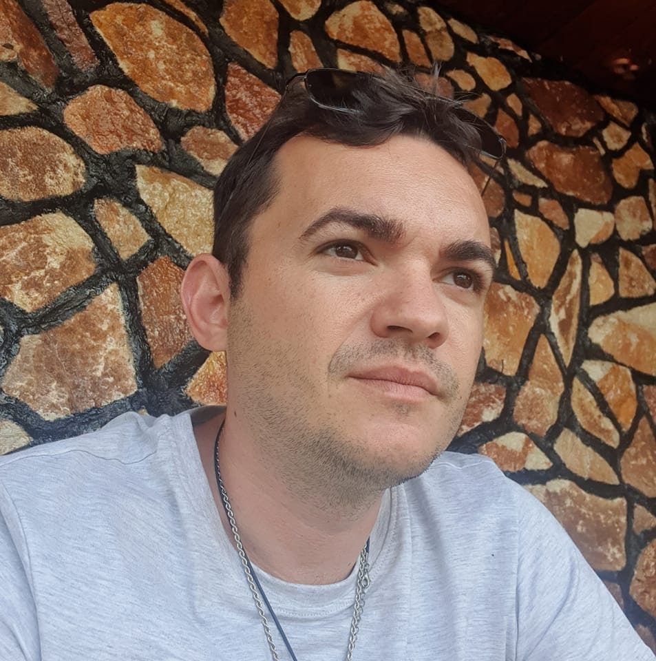 Andrei Stan - Instructor StartIT